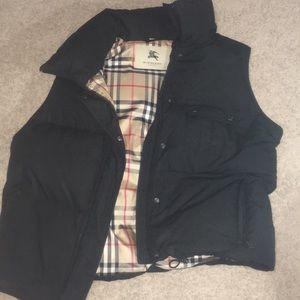 Perfect condition Burberry puffer vest !! 🤩
